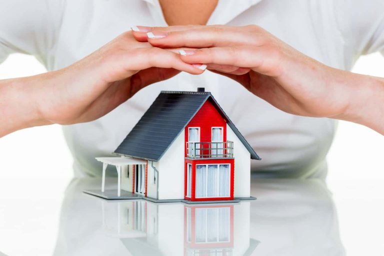 découvrez les meilleures offres d'assurance habitation à marseille. protégez votre logement et vos biens avec une couverture adaptée à vos besoins. obtenez un devis gratuit et comparez les options pour sécuriser votre maison en toute sérénité.