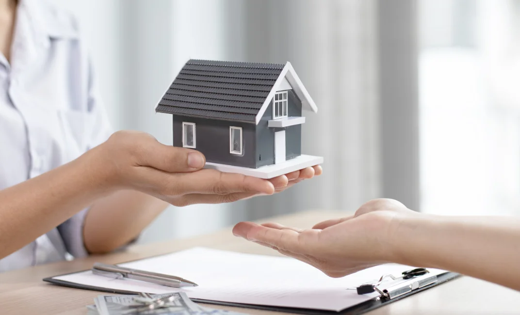 découvrez l'analyse complète de la hausse historique des prix de l'assurance habitation en 2025 et comment cela impacte les assurés.